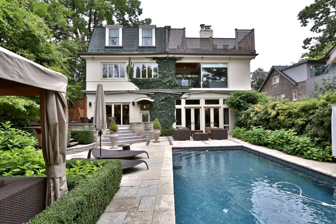 230 Russell Hill Rd Lists 3x in 3 Years Better Dwelling