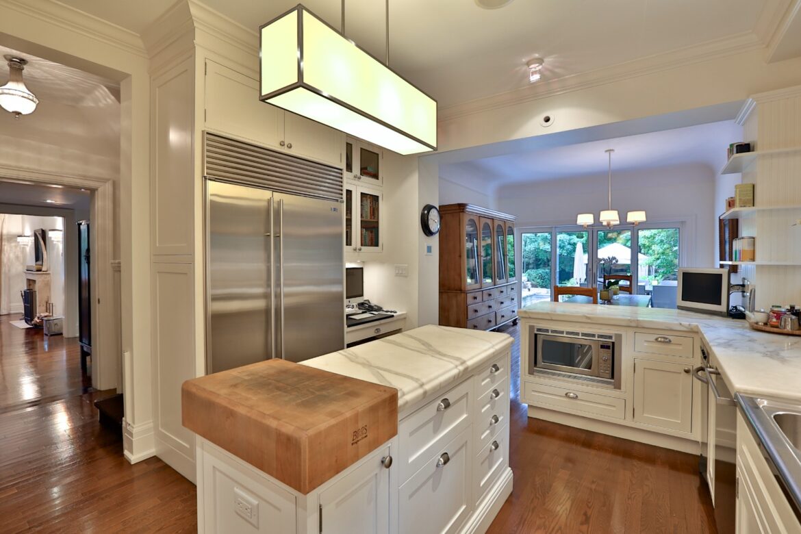 230 Russell Hill Rd Lists 3x in 3 Years Better Dwelling