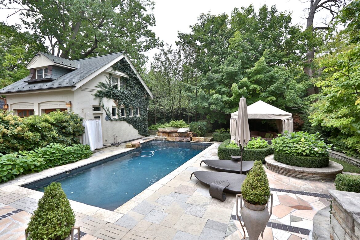 230 Russell Hill Rd Lists 3x in 3 Years Better Dwelling