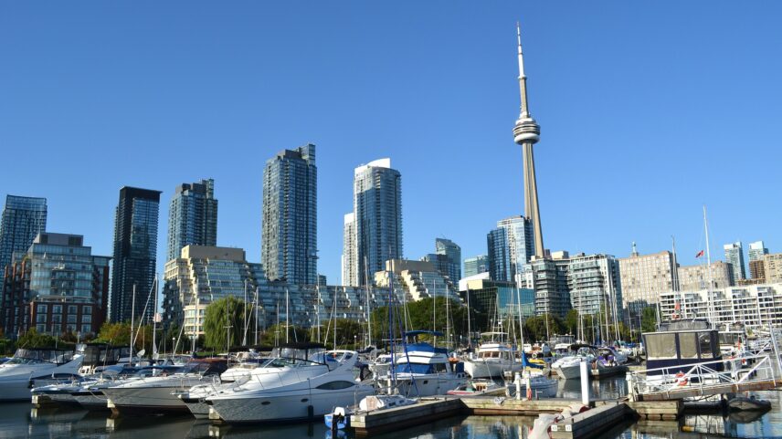 How Many People Can Support Million Dollar Toronto Real Estate Prices? A Lot