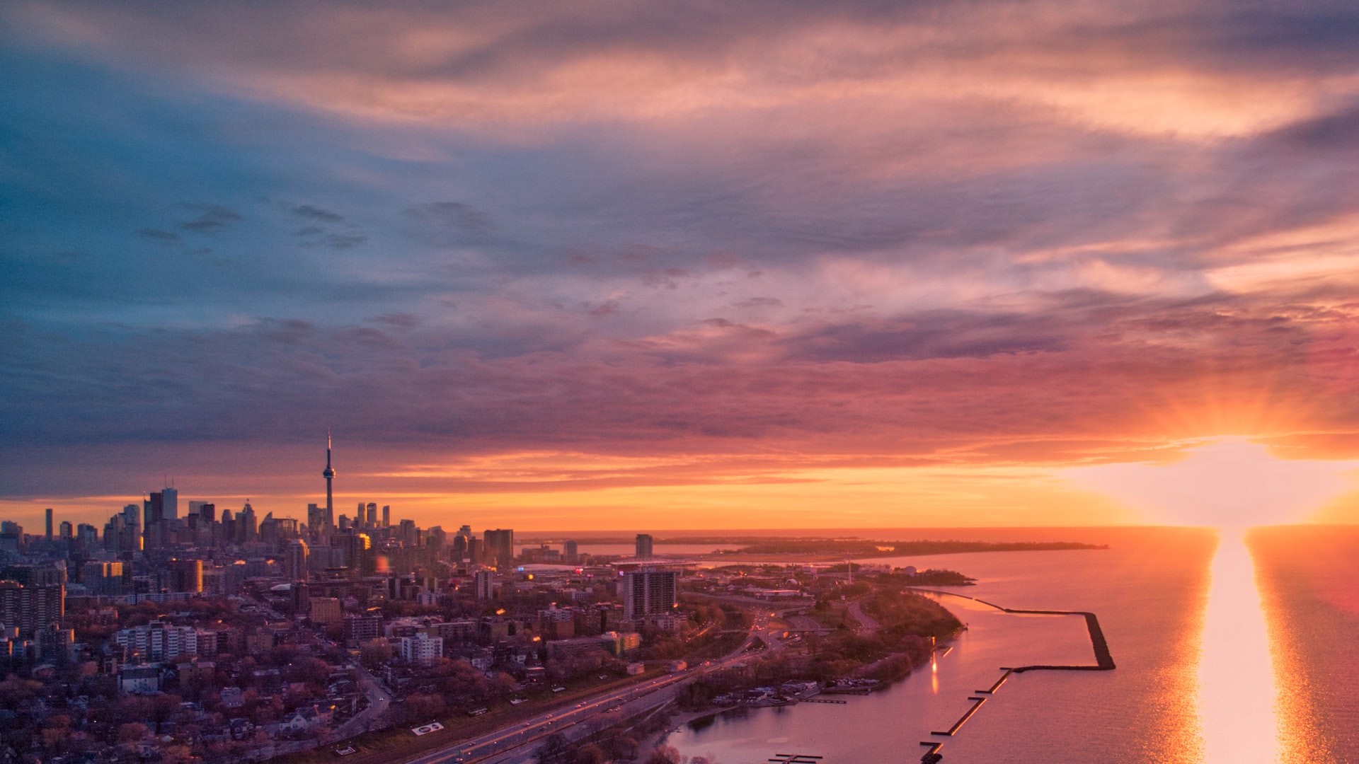 Canada’s Real Estate Bubble Is So Big A 91k Price Drop Only Wipes Out