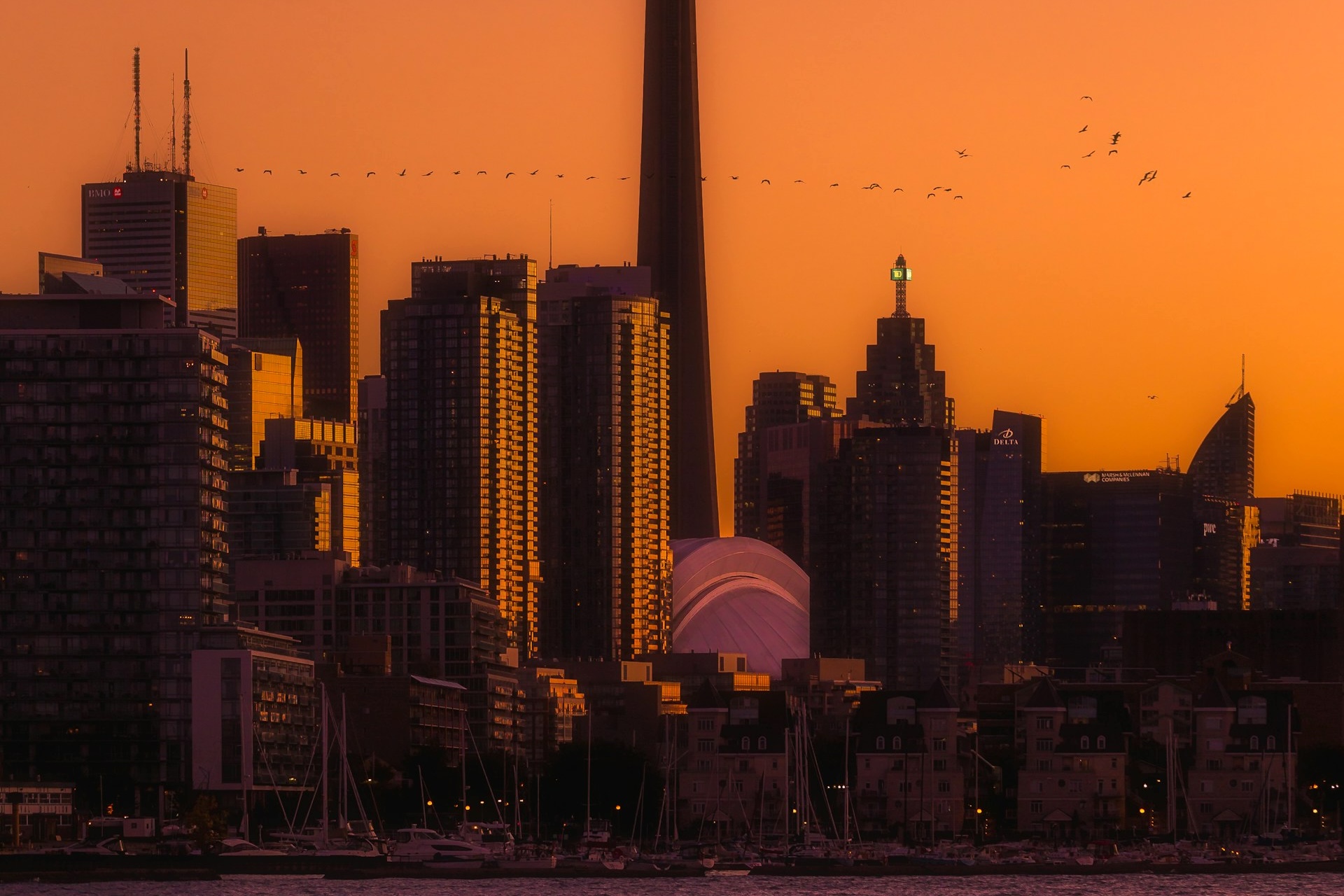 Canadian Private-Sector Business Count Falls To 2023 Low