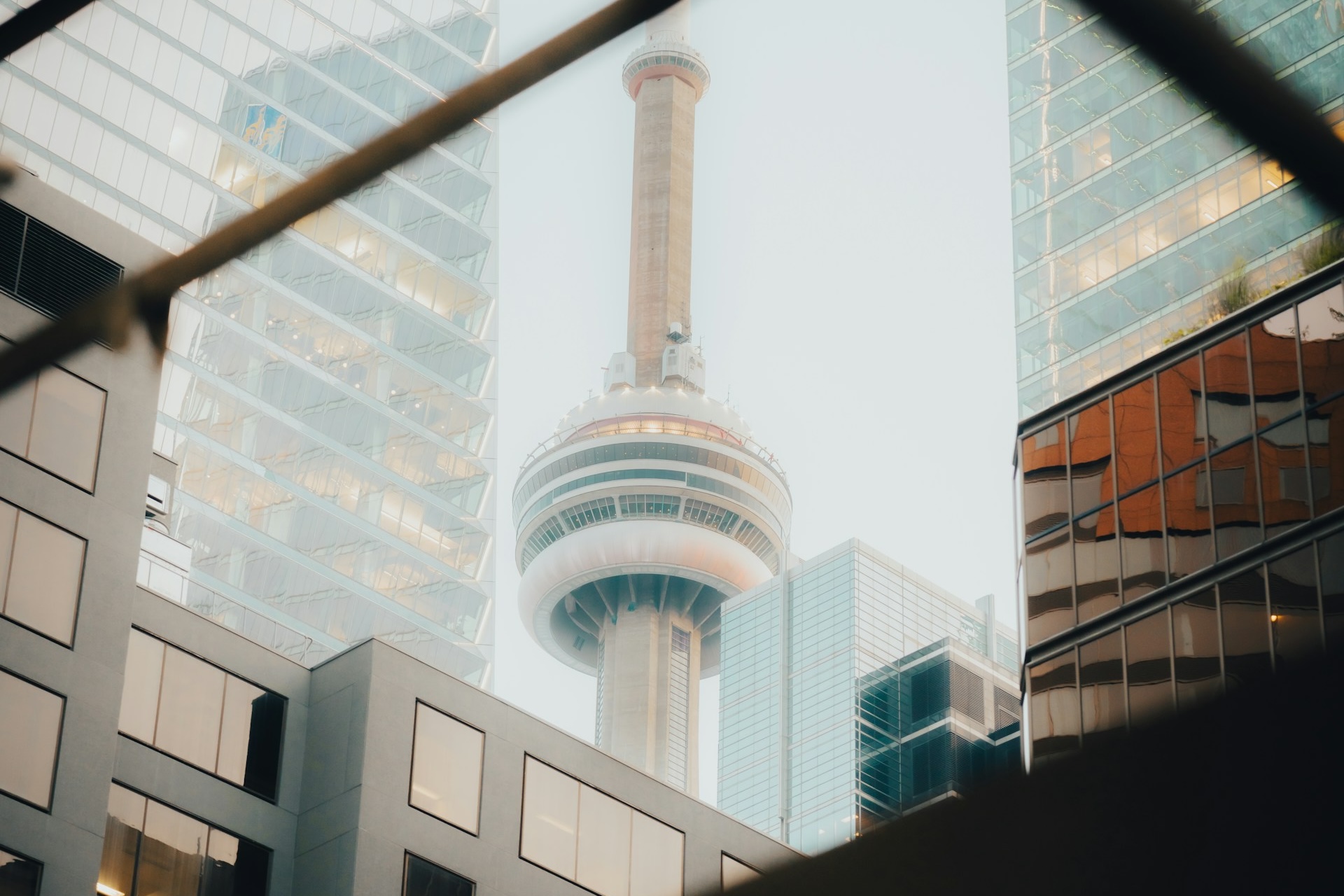 Toronto Real Estate Prices Plunge Further, Inventory Hits New High