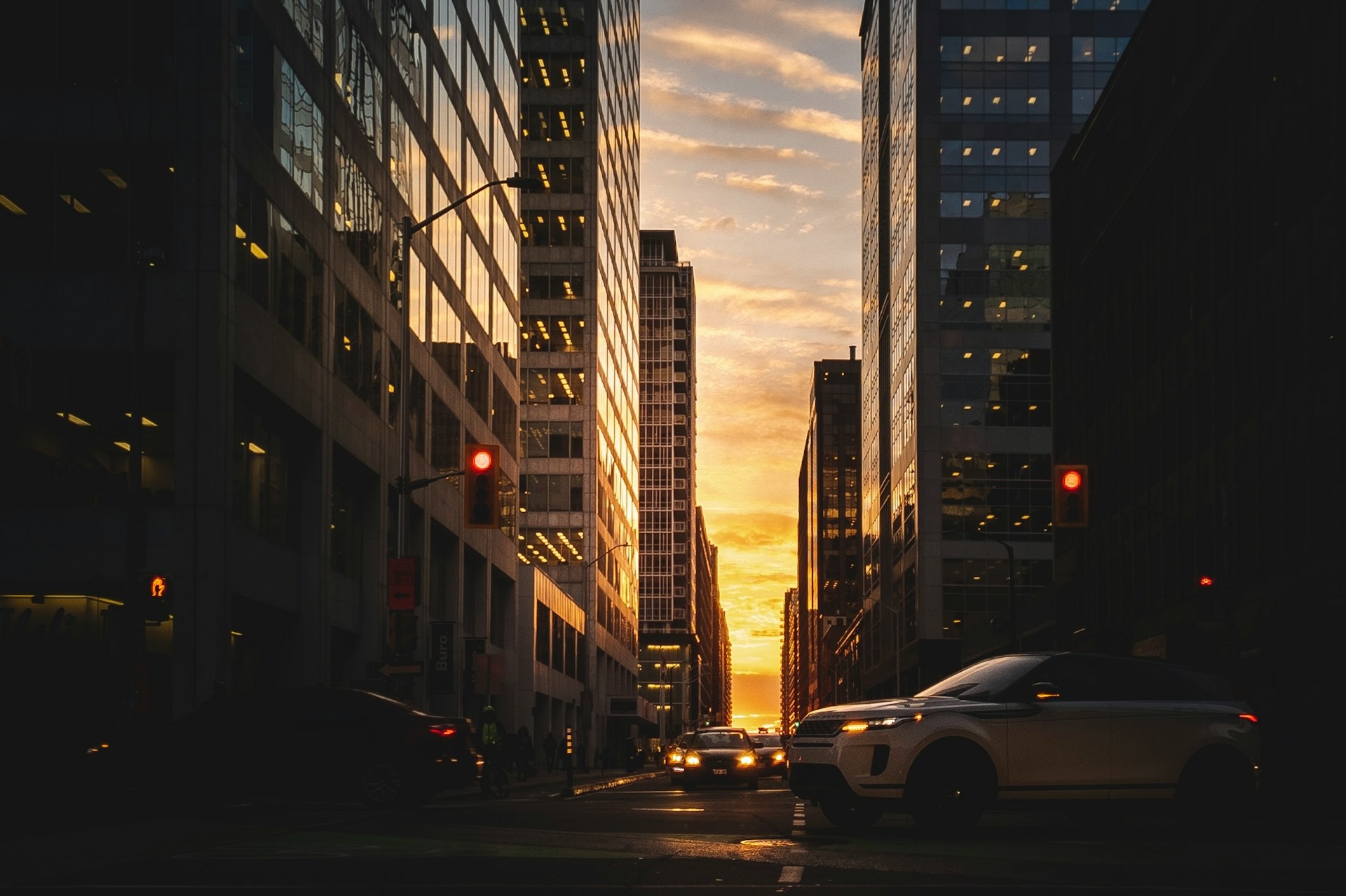 Canadian Rental Vacancies Soar, But Rents Still Outpace Wages: CMHC