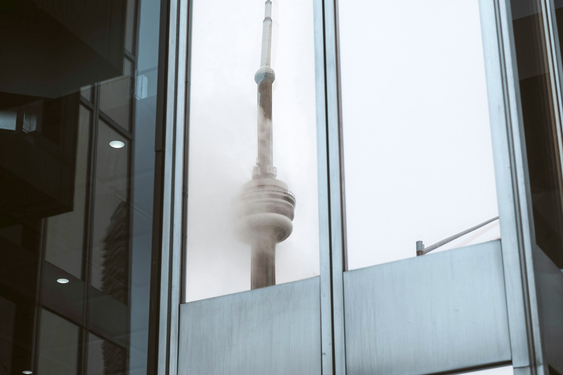 This Week’s Top Stories: Canadian Mortgage Delinquencies Surge, BIS Warns of Government Debt Flood