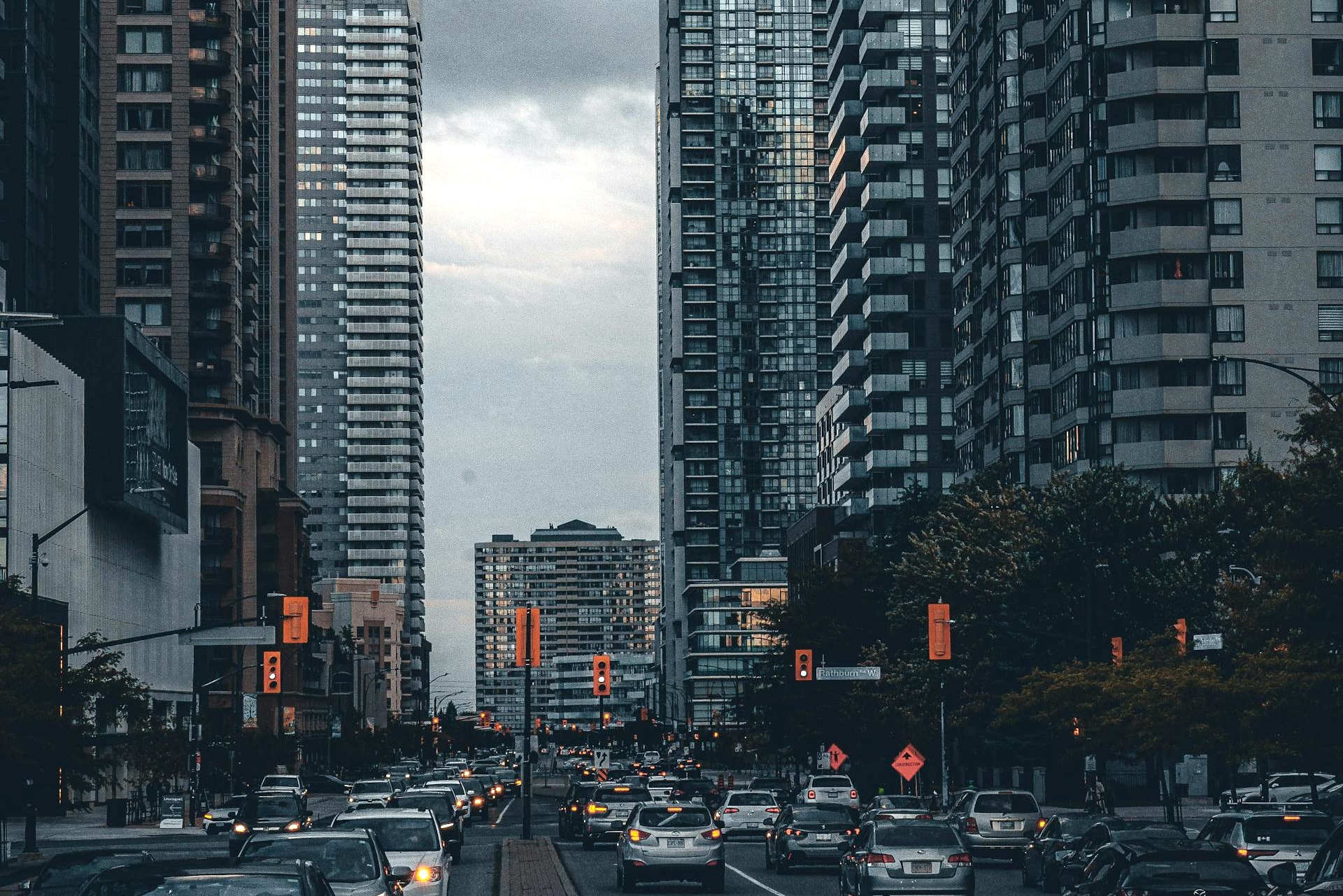 Canadian Real Estate Prices See First Increase In 8 Months, Sales Fall