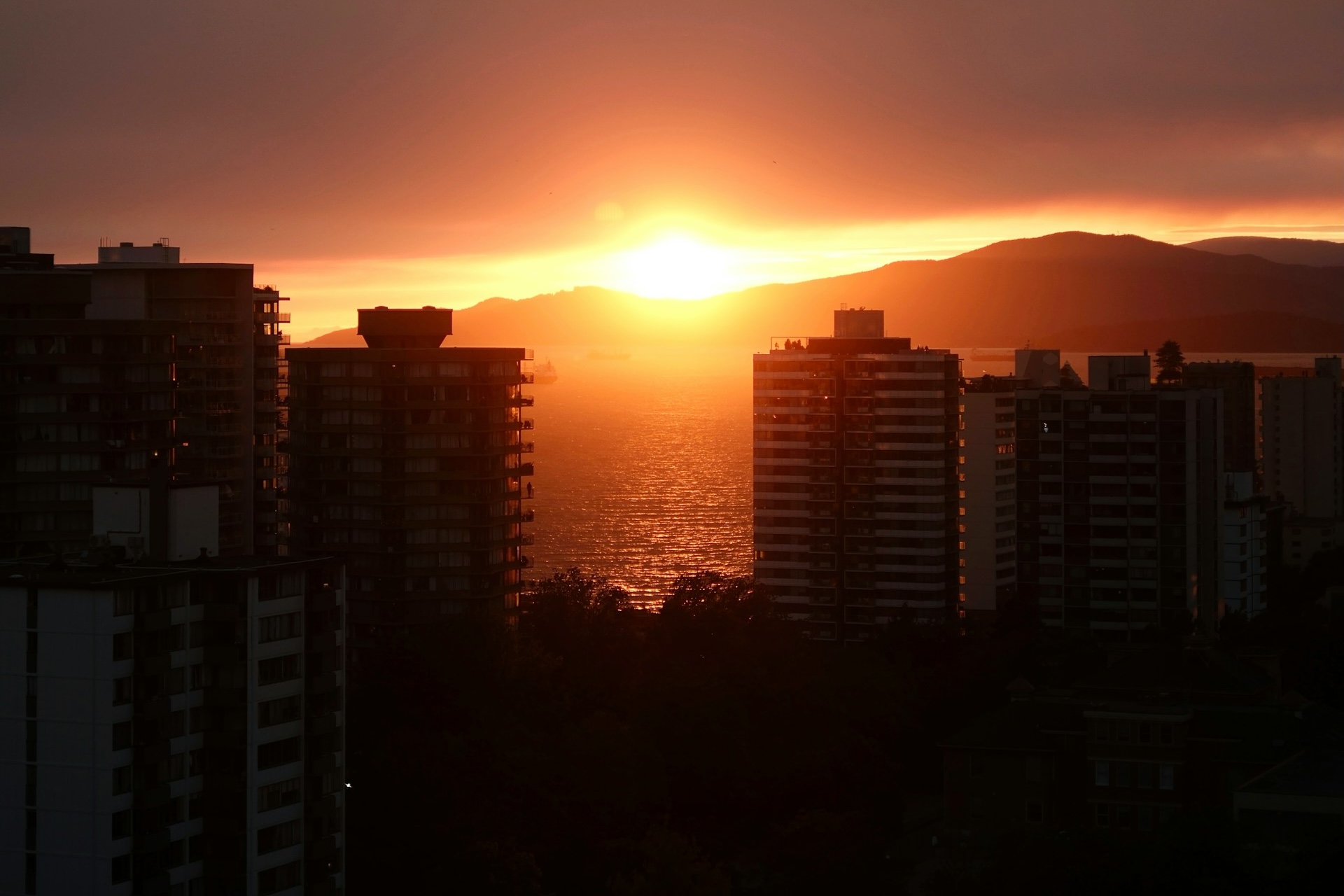 Vancouver Real Estate Price Rise As Inventory Hits 13-Year High ...