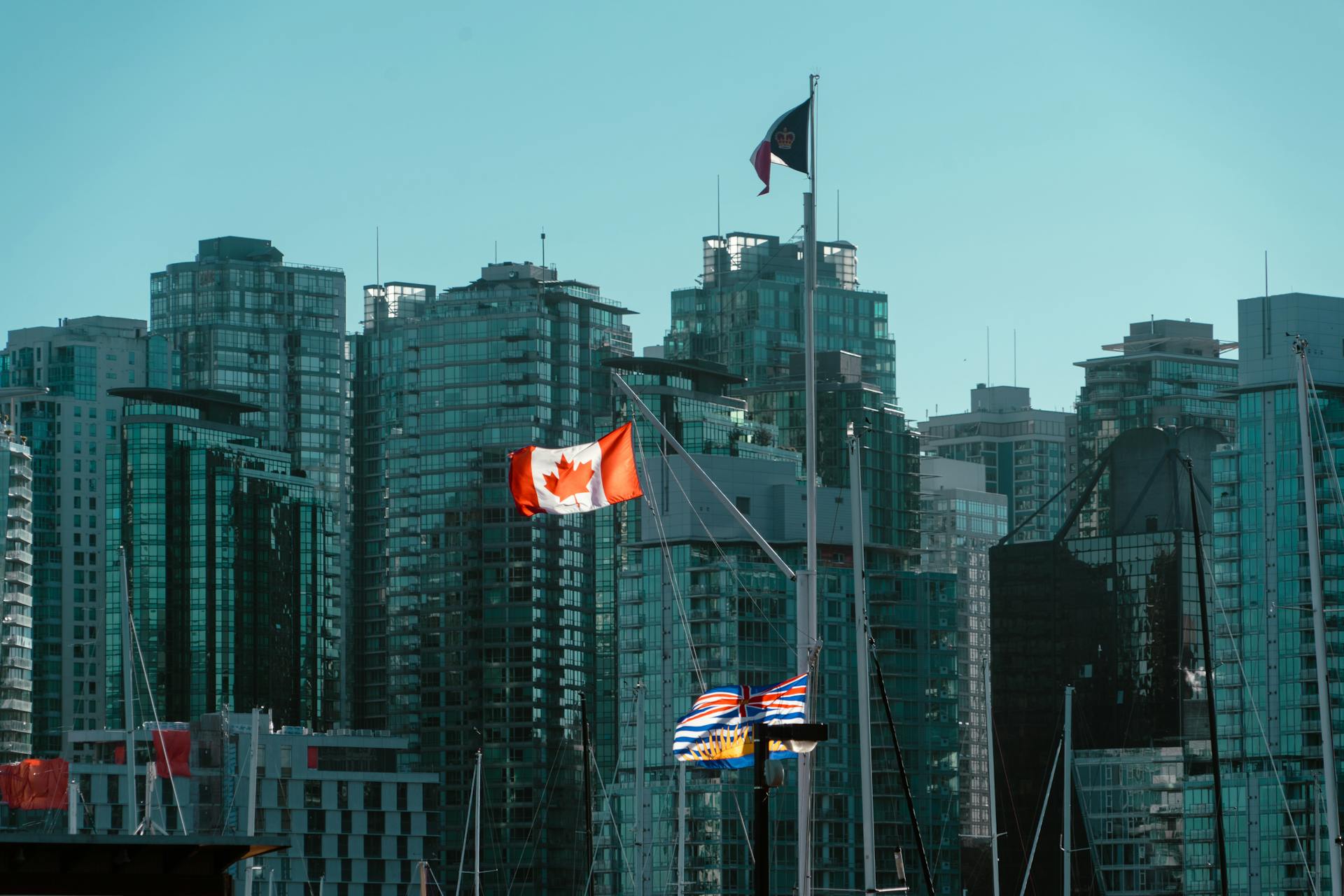 This Week’s Top Stories: Canada’s Debt Scooped By Hedge Funds, Mortgage Arrears Soar