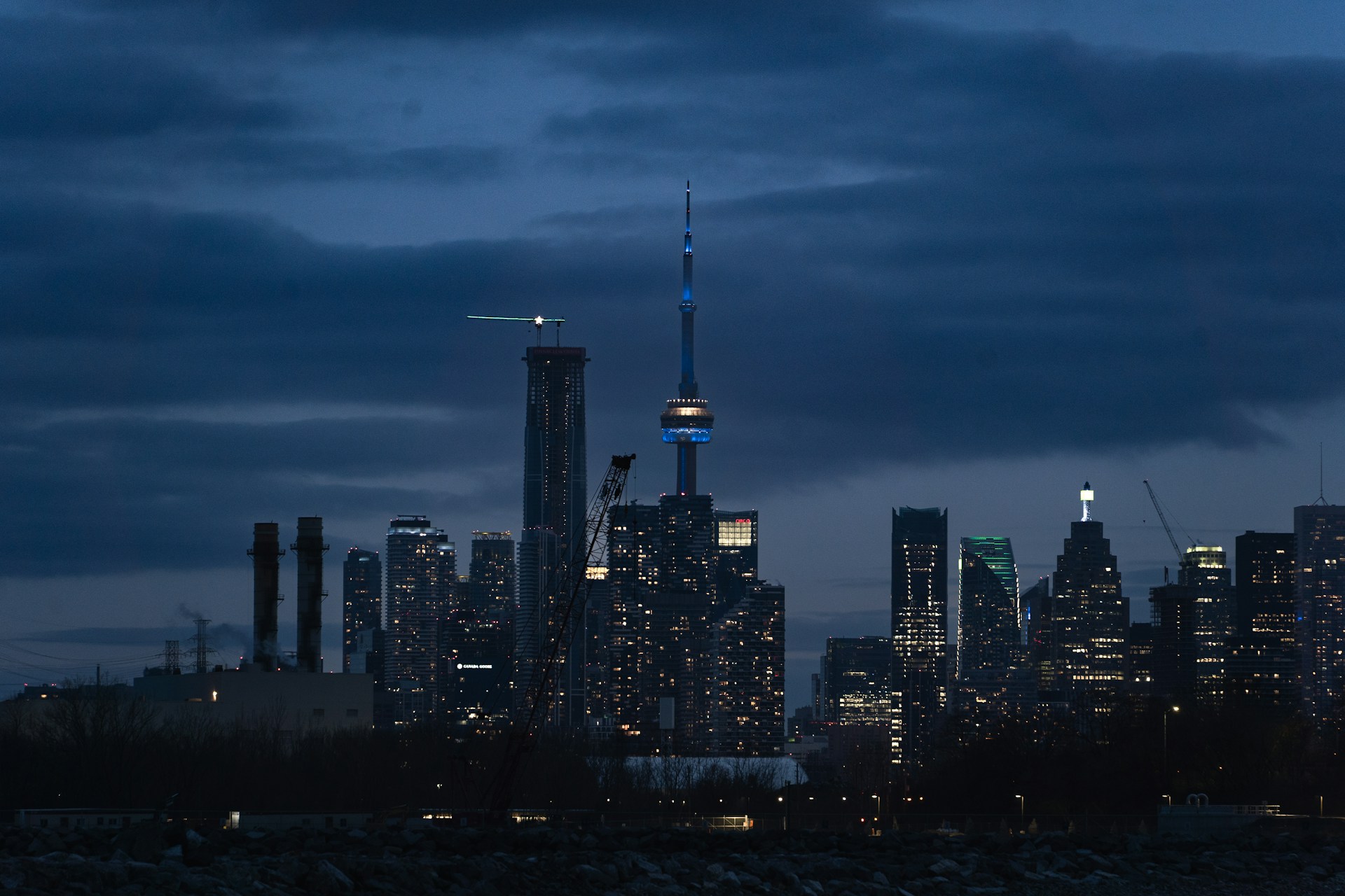 Canada's Foreign Investment Surge Isn't Confidence, It's A Looming Debt Crisis