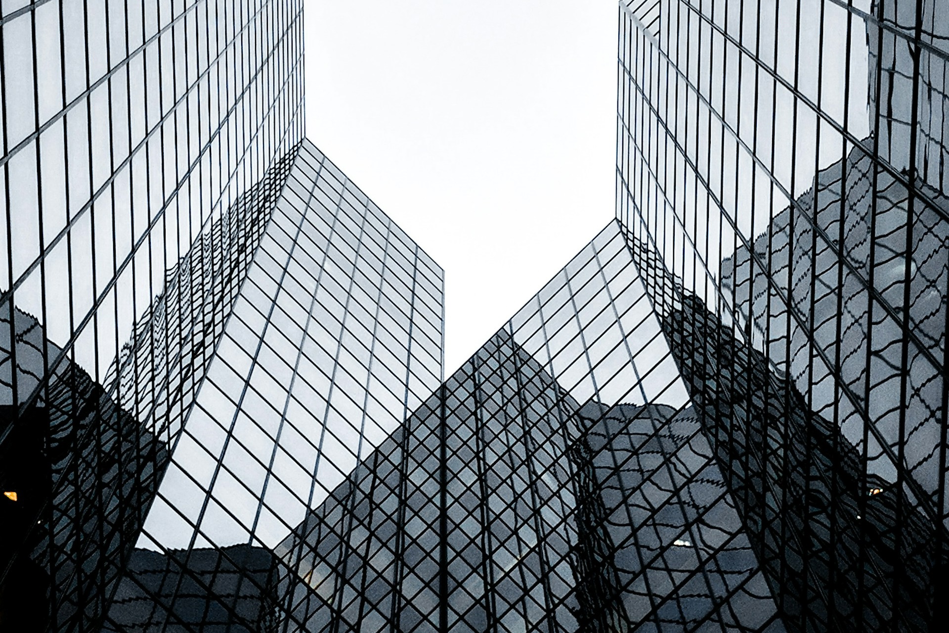 This Week’s Top Stories: Canadian Real Estate Demand Balance Hits 29 Year Low, Mortgages To Rise